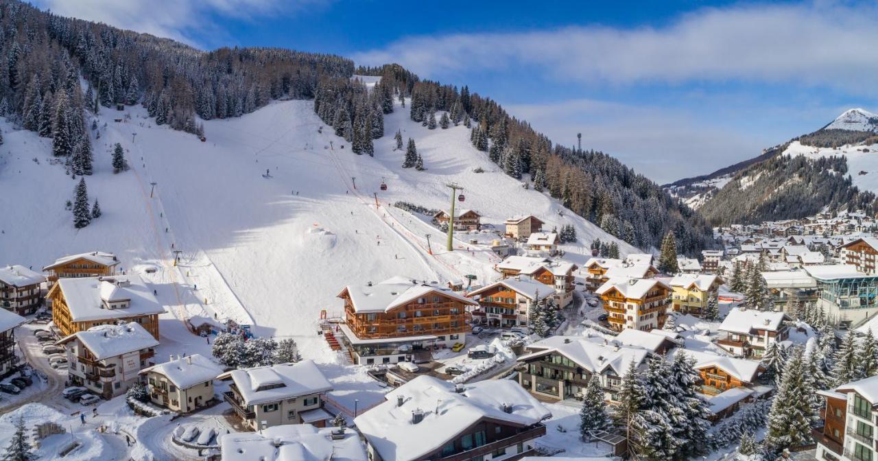 Chalet Elisabeth Dolomites Alpin & Charme Selva di Val Gardena Exteriör bild