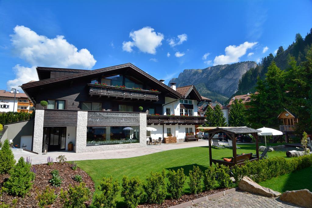 Chalet Elisabeth Dolomites Alpin & Charme Hotell Selva di Val Gardena Exteriör bild